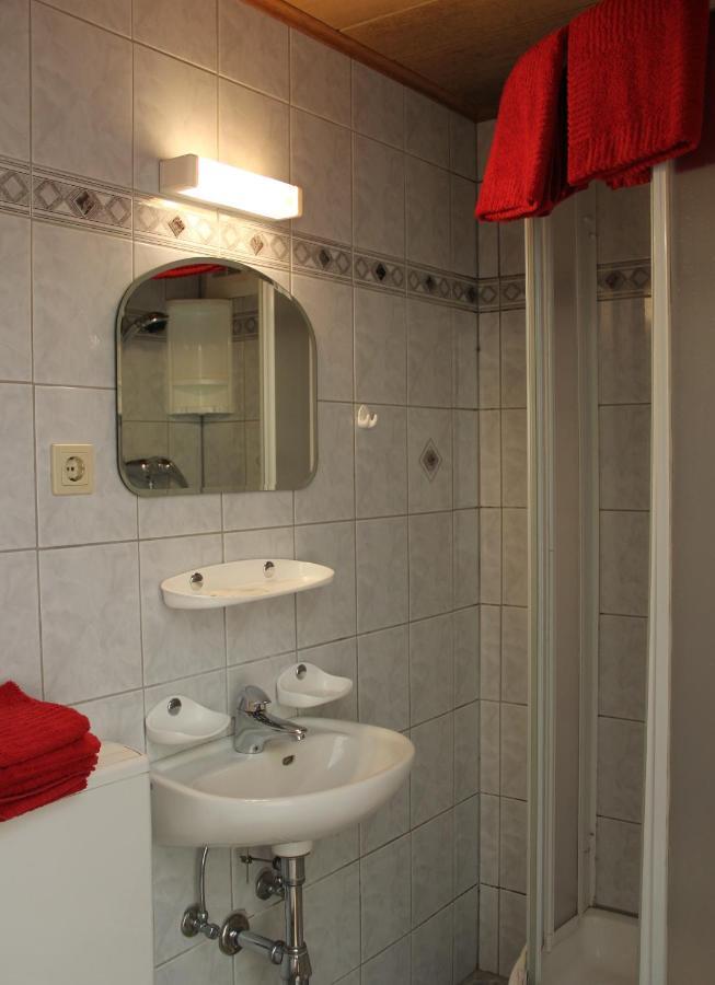 Gasthof-Pension Reidnwirt Baldramsdorf Zimmer foto